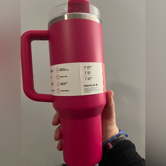 Stanley Limited Valentines Target Release Bundle Pink and Red40 oz cold Cup - Picture 15 of 16
